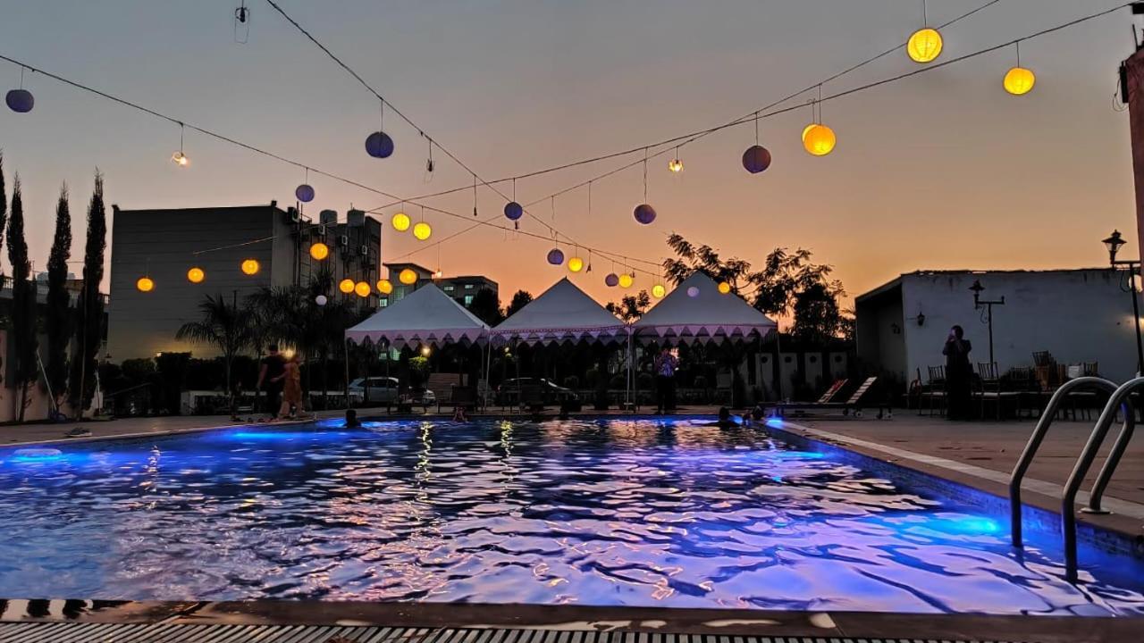 Jaidev Farms And Resort Chhindwāra Kültér fotó